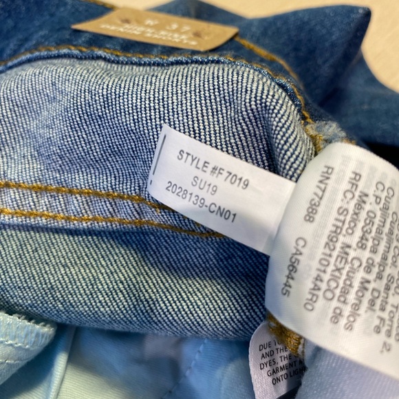 NWT MADEWELL DENIM HI-RISE CUTOFF DENIM SHORTS, JEAN SHORTS- SIZE 37, 14, 16 - Picture 11 of 16